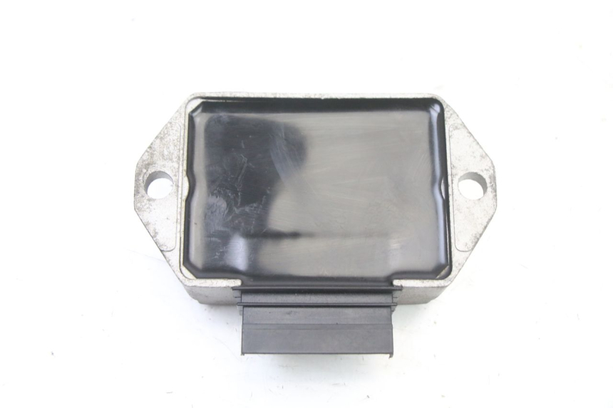 photo de LADEREGLER PIAGGIO ZIP 2T 50 (2009 - 2019)