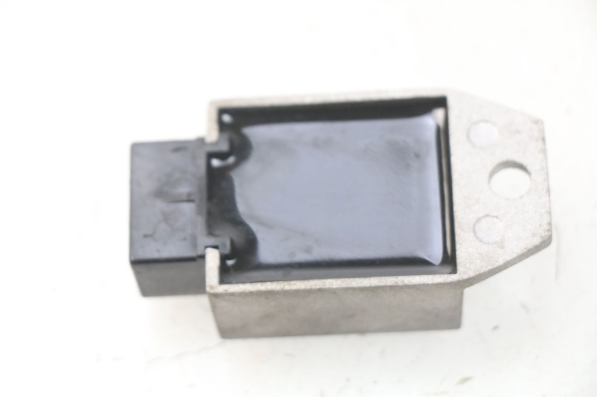 photo de REGLER LICHTMASCHINE KEEWAY PIXEL 50 (2008 - 2011)