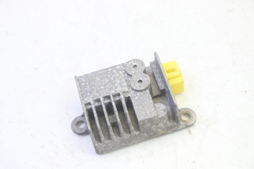 photo de REGLER LICHTMASCHINE EFUN PUSA 1 - Hauptansicht