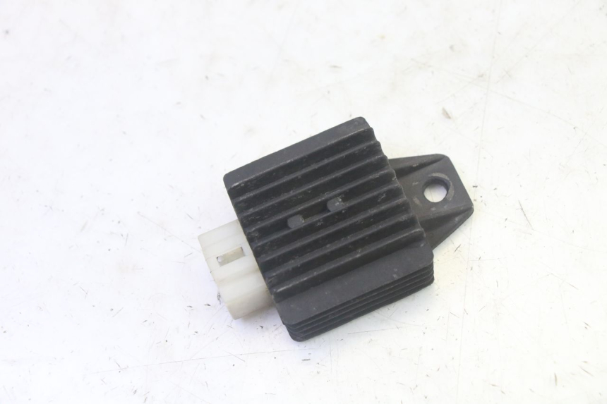 photo de SPANNUNGSREGLER RIDE RACE 2T 50 (2012 - 2017) - Hauptansicht