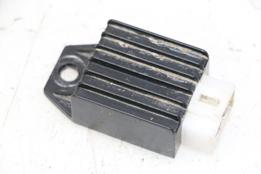 photo de REGLER LICHTMASCHINE APOLLO RFZ 125