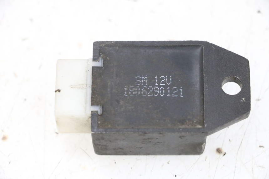 photo de LICHTMASCHINENREGLER JM MOTORS SANTANA 50 (2014 - 2023) - Detailansicht des Bauteils