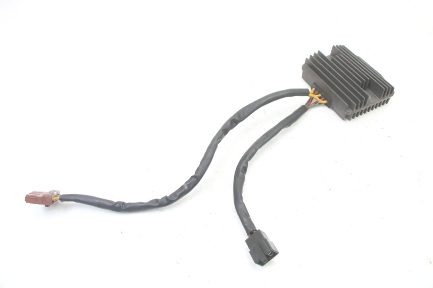 photo de SPANNUNGSREGLER PEUGEOT SATELIS COMPRESSOR K15 125 (2006 - 2009)