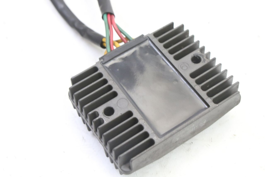 photo de SPANNUNGSREGLER PEUGEOT SATELIS COMPRESSOR K15 125 (2006 - 2009)