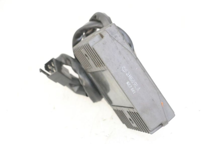 photo de REGLER LICHTMASCHINE PEUGEOT SATELIS 125 (2013 - 2018)