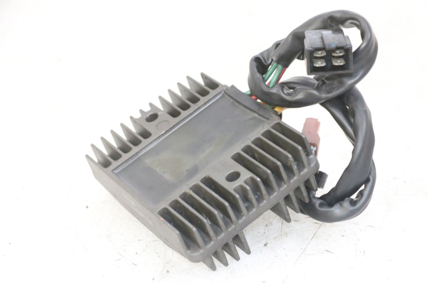 photo de REGLER LICHTMASCHINE PEUGEOT SATELIS 125 (2013 - 2018)