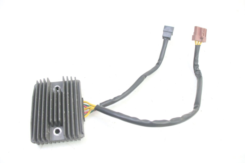 photo de REGLER LICHTMASCHINE PEUGEOT SATELIS 250 (2006 - 2012)