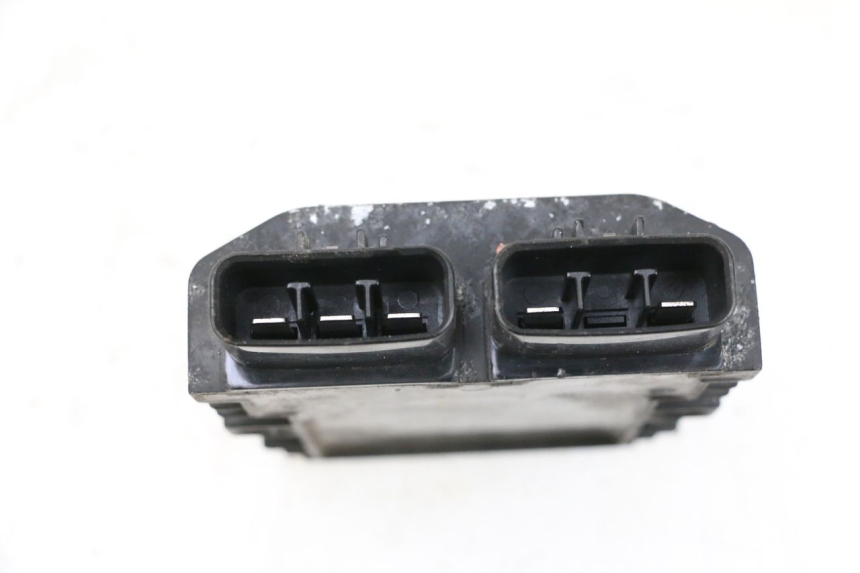 photo de REGLER LICHTMASCHINE PEUGEOT SATELIS 125 (2013 - 2018) - Alternative Perspektive