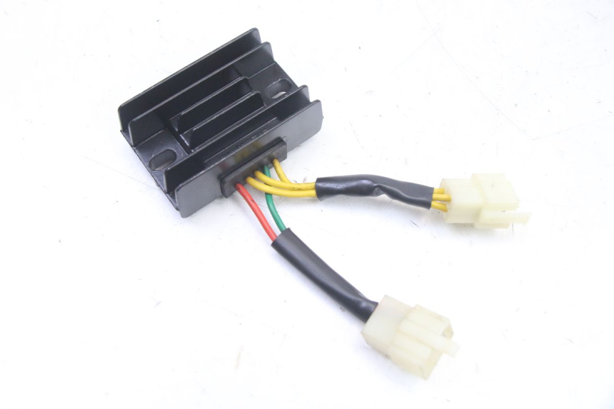 photo de REGLER LICHTMASCHINE PEUGEOT STREETZONE I 2T 50 (2018 - 2020)