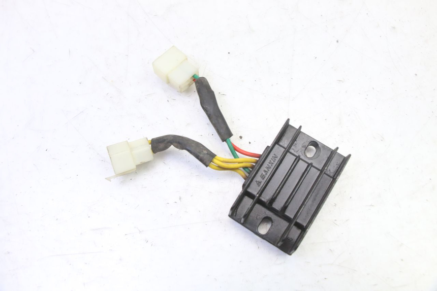 photo de REGLER LICHTMASCHINE PEUGEOT STREETZONE I 2T 50 (2018 - 2020)