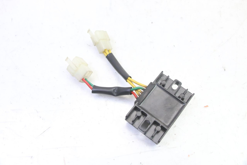 photo de REGLER LICHTMASCHINE PEUGEOT STREETZONE I 2T 50 (2018 - 2020)