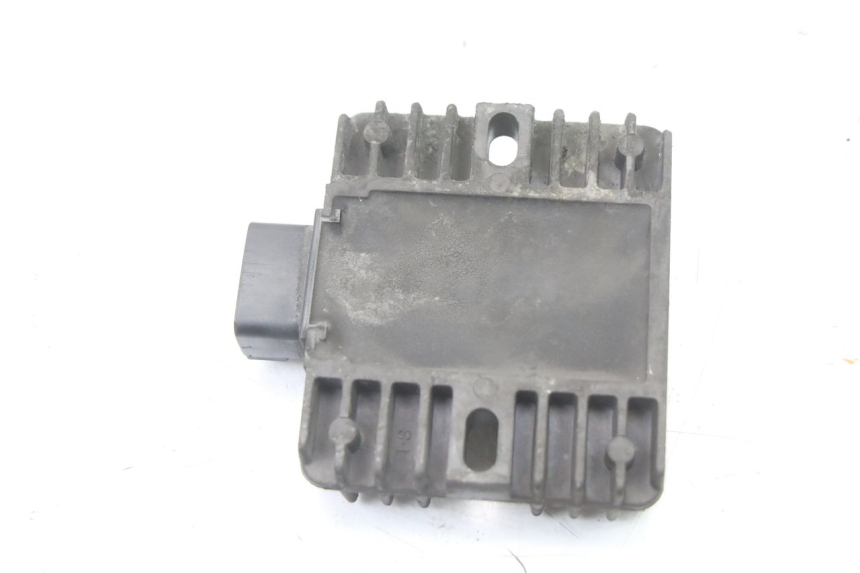 photo de REGLER LICHTMASCHINE SUZUKI BURGMAN 125 (2015 - 2017)