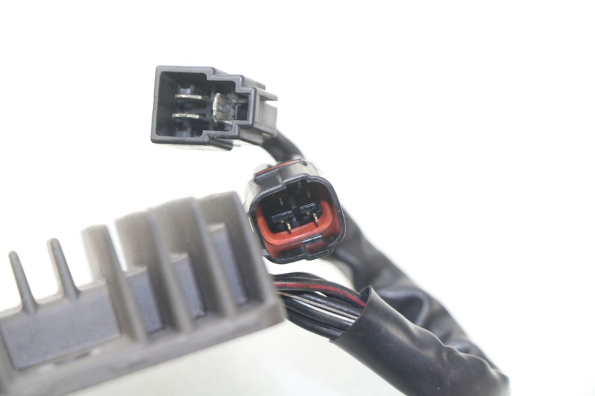 photo de REGLER LICHTMASCHINE SUZUKI GSX-R GSXR 750 (2011 - 2016)