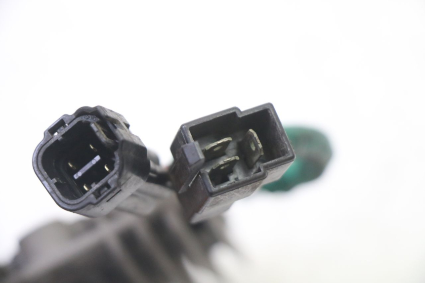 photo de REGLER LICHTMASCHINE SUZUKI SV S 650 (2003 - 2009)