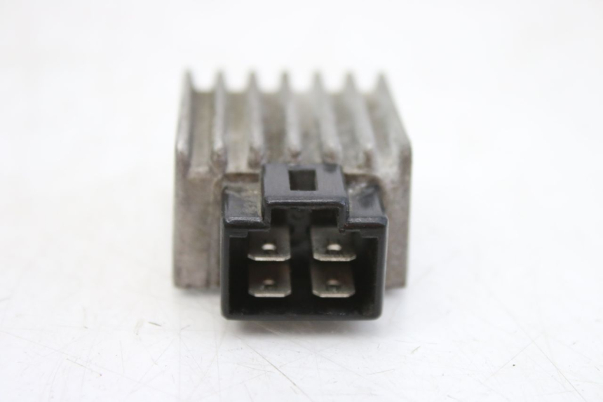 photo de SPANNUNGSREGLER PEUGEOT SV 125 (1991 - 1994)