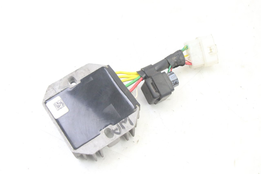 photo de LADEREGLER APRILIA SXR 50 (2021 - 2023)