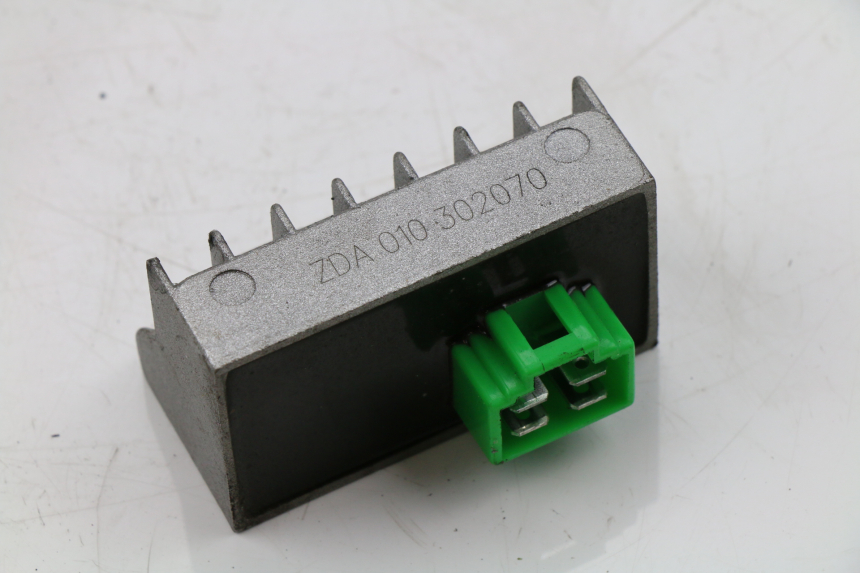 photo de REGLER LICHTMASCHINE SYM FIDDLE 2 S 125 (2012 - 2014)