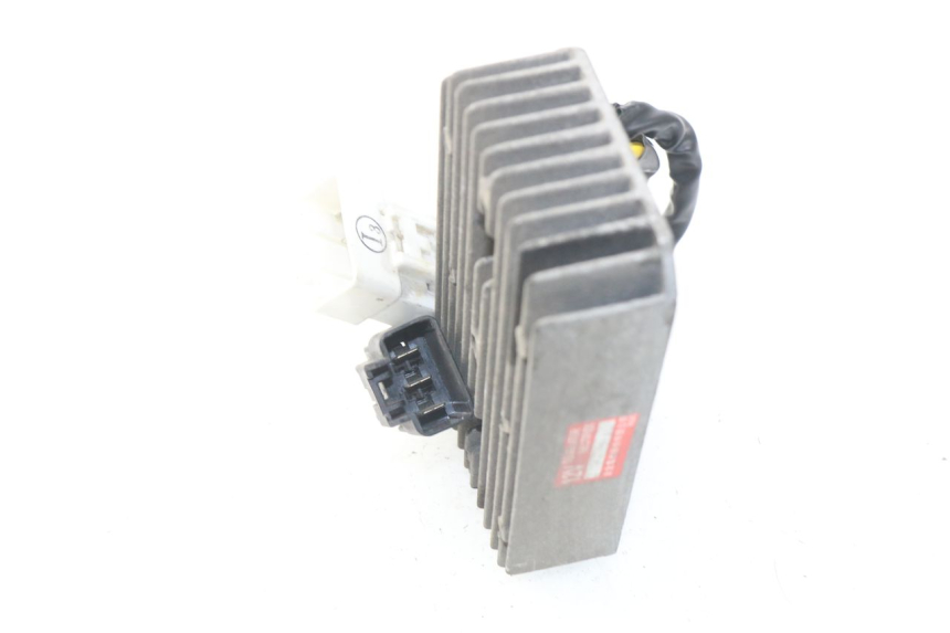 photo de REGLER LICHTMASCHINE SYM JOYMAX 250 (2013 - 2017)