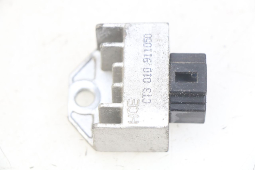 photo de SPANNUNGSREGLER SYM SYMPHONY 125 (2009 - 2015)