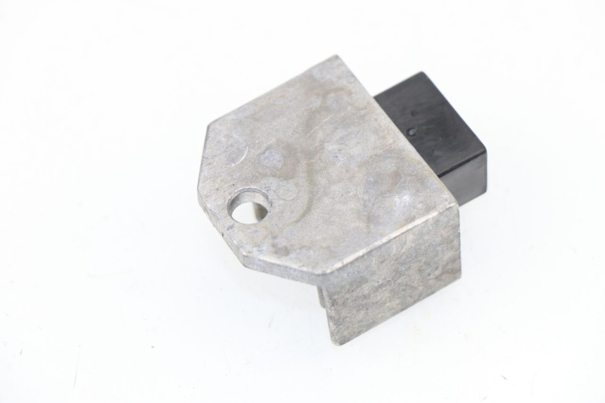 photo de REGLER LICHTMASCHINE SYM SYMPLY 4T 50 (2012 - 2015)