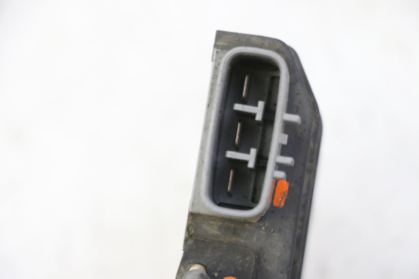 photo de LICHTMASCHINENREGLER YAMAHA TDM ABS 900 (2002 - 2014)