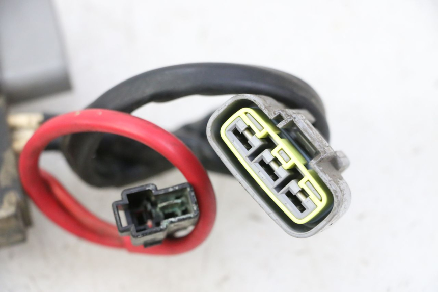photo de LICHTMASCHINENREGLER YAMAHA TDM ABS 900 (2002 - 2014)