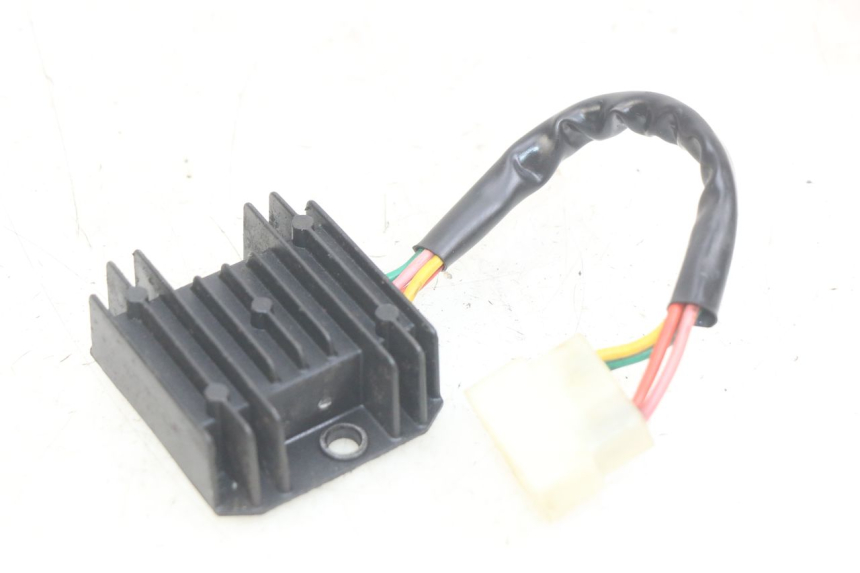 photo de SPANNUNGSREGLER PEUGEOT TWEET 4T 50 (2018 - 2020)