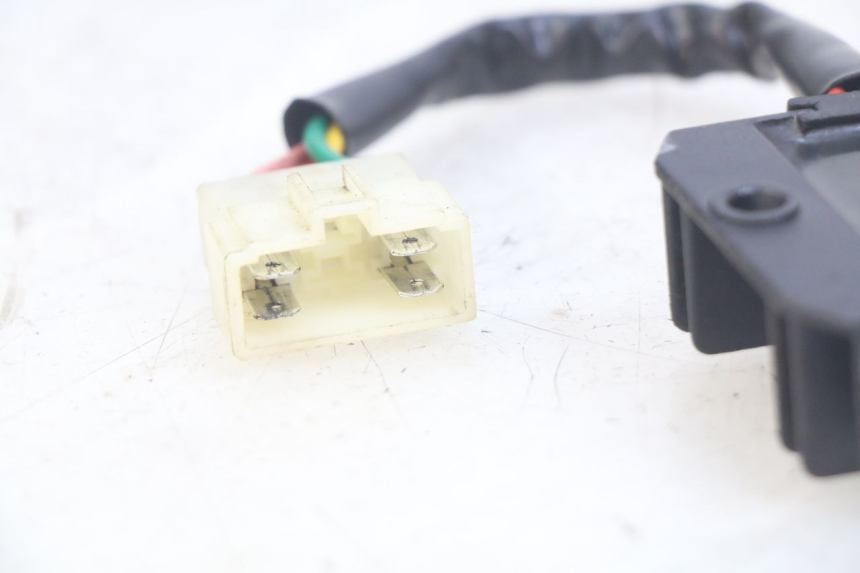 photo de SPANNUNGSREGLER PEUGEOT TWEET 4T 50 (2018 - 2020)