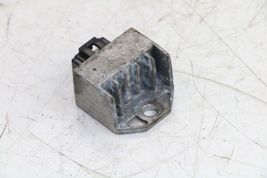 photo de LADEREGLER PEUGEOT TWEET 4T 50 (2010 - 2014)