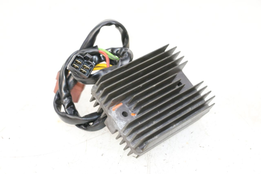 photo de LADEREGLER PIAGGIO VESPA GTS SUPER IE 125 (2009 - 2016) - Details der Befestigungspunkte