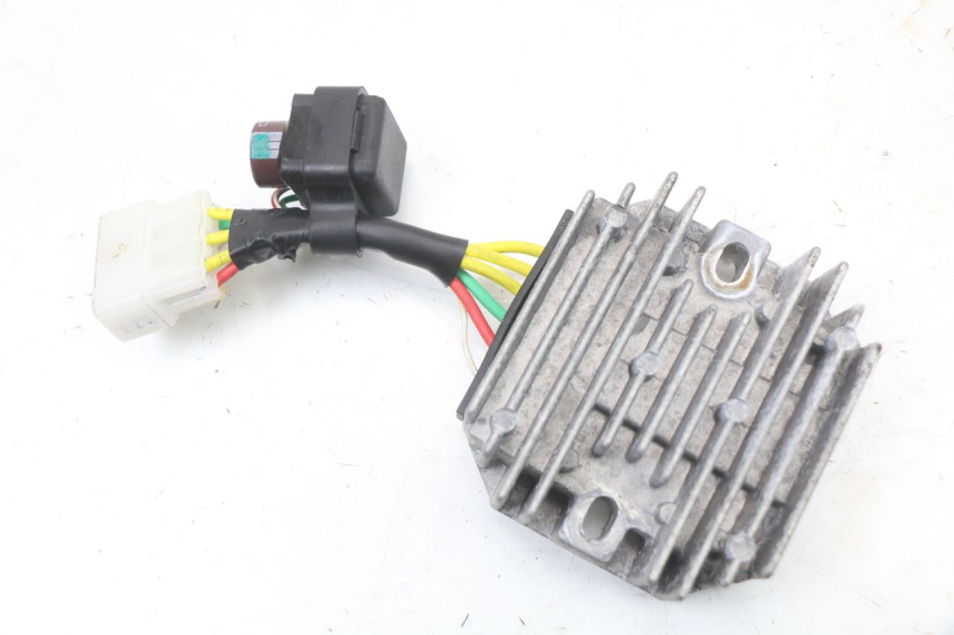 photo de REGLER LICHTMASCHINE PIAGGIO VESPA PRIMAVERA 4T 50 (2021 - 2024)