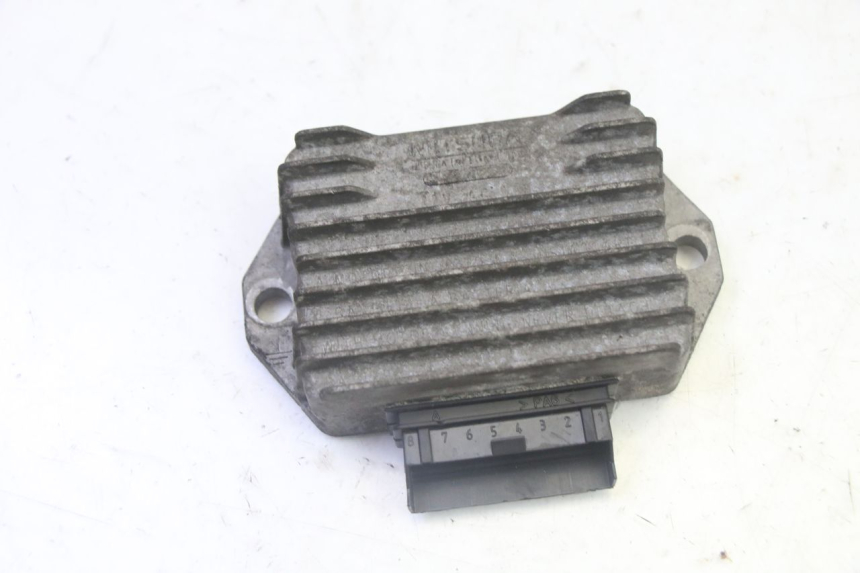 photo de SPANNUNGSREGLER PIAGGIO VESPA S 2T 50 (2007 - 2014)