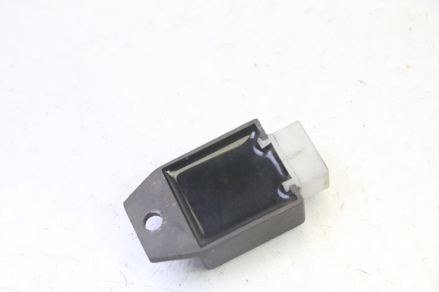 photo de LICHTMASCHINENREGLER PEUGEOT VIVACITY NEW 2T 50 (2008 - 2017)