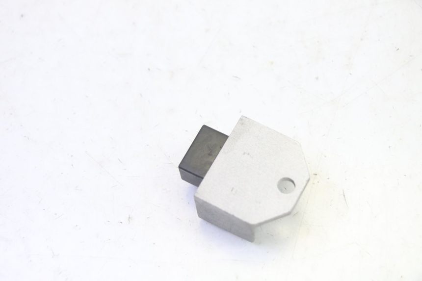 photo de LICHTMASCHINENREGLER PEUGEOT VIVACITY NEW 4T 50 (2008 - 2017)