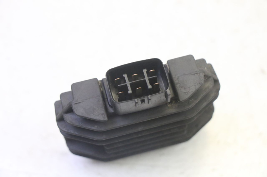 photo de SPANNUNGSREGLER YAMAHA X-MAX XMAX 250 (2006 - 2009)
