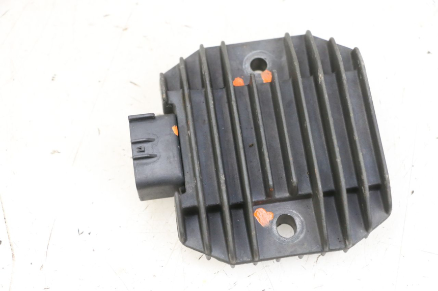 photo de LICHTMASCHINENREGLER YAMAHA XMAX X-MAX 125 (2006 - 2009) - Detailansicht des Bauteils