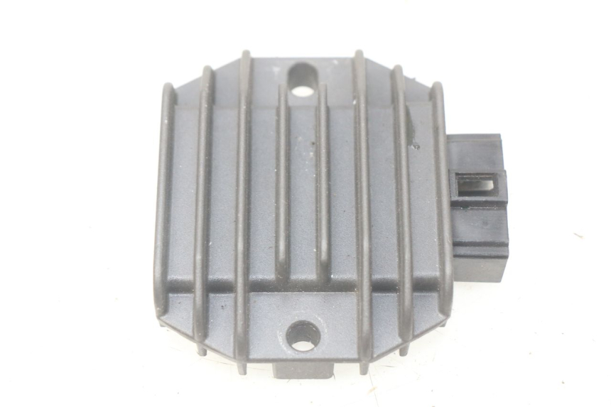 photo de LICHTMASCHINENREGLER PIAGGIO X7 125 (2007 - 2013)