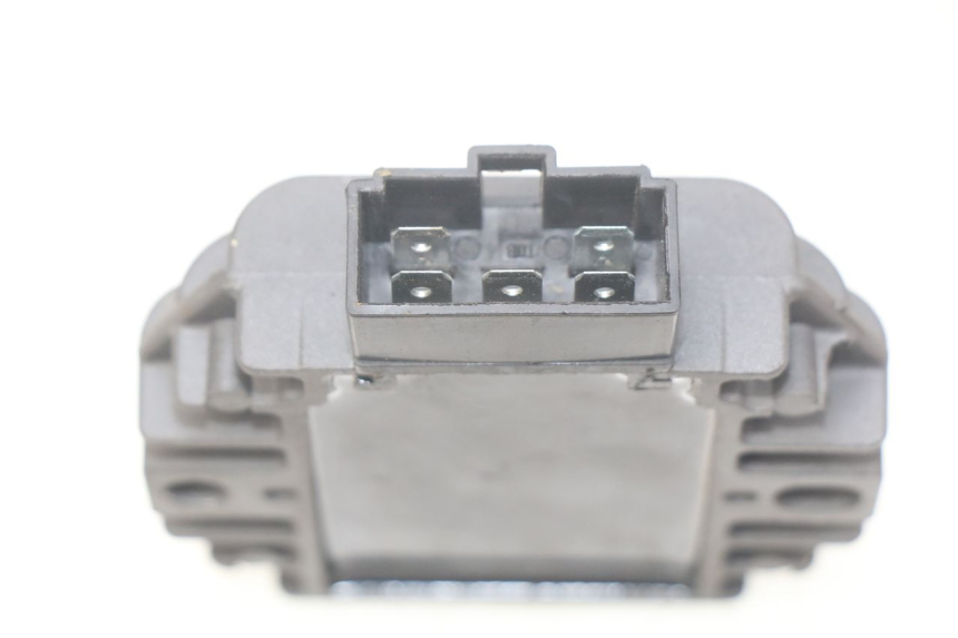photo de LICHTMASCHINENREGLER PIAGGIO X7 125 (2007 - 2013)