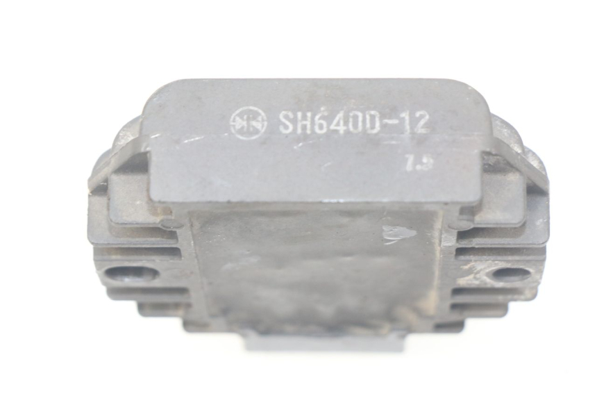 photo de LICHTMASCHINENREGLER SUZUKI XF FREEWIND 650 (1997 - 2003)
