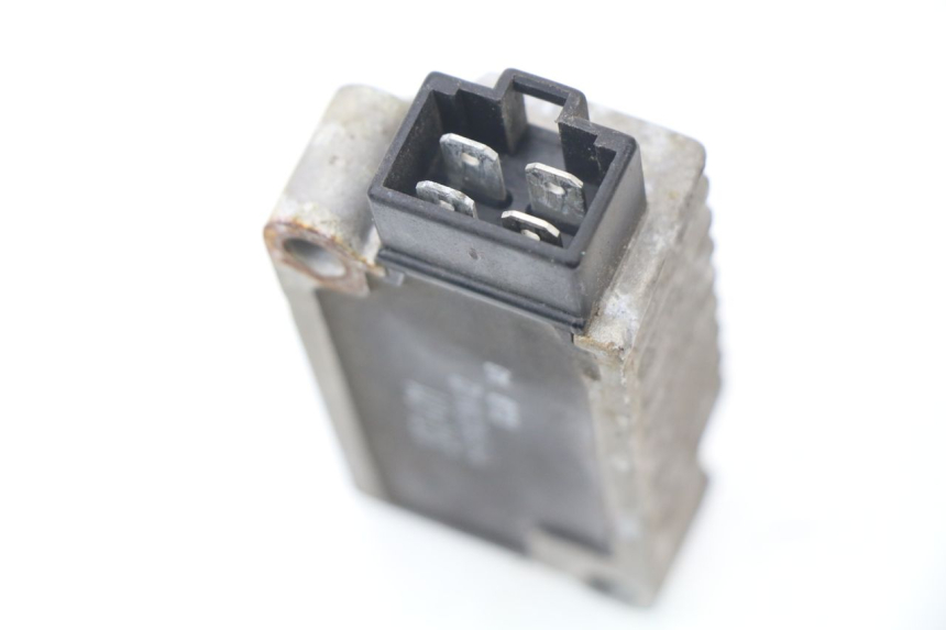 photo de LICHTMASCHINENREGLER YAMAHA XJN XJ N DIVERSION 600 (1994 - 1997)