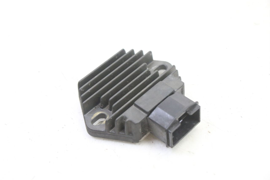 photo de REGLER LICHTMASCHINE HONDA XLV VARADERO 125 (2000 - 2006)