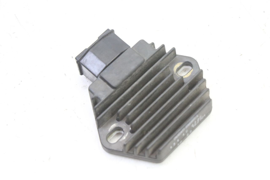 photo de REGLER LICHTMASCHINE HONDA XLV VARADERO 125 (2000 - 2006)