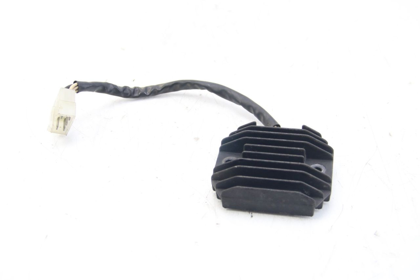 photo de SPANNUNGSREGLER YAMAHA FZS FAZER 600 (2001 - 2003)