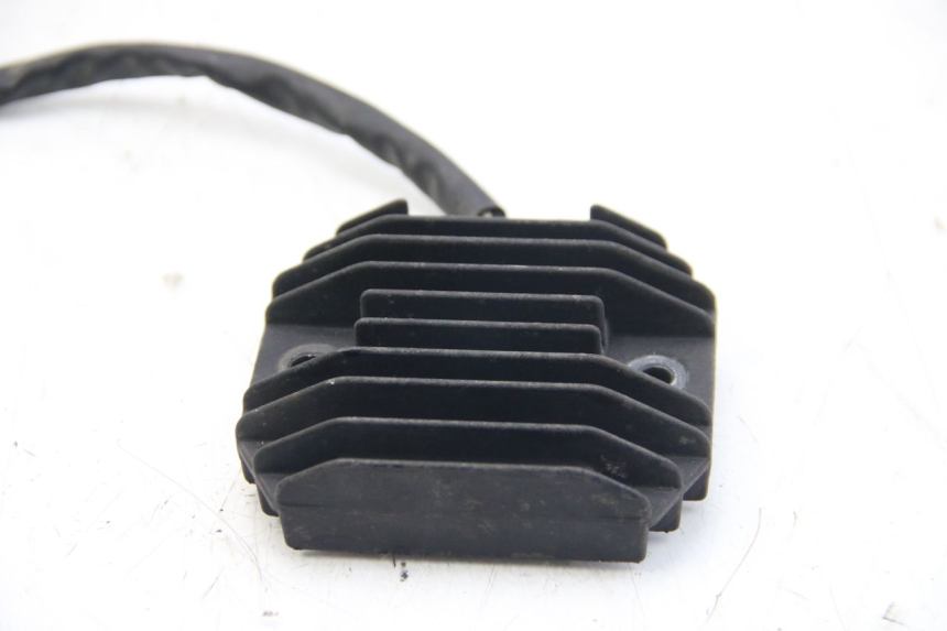 photo de SPANNUNGSREGLER YAMAHA FZS FAZER 600 (2001 - 2003)
