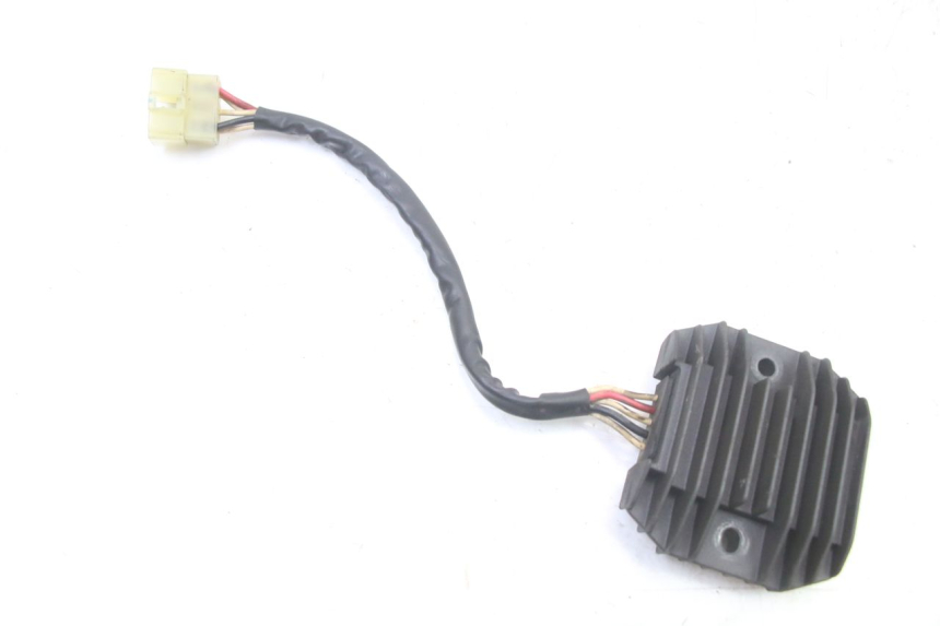 photo de SPANNUNGSREGLER YAMAHA FZS FAZER 600 (2001 - 2003)