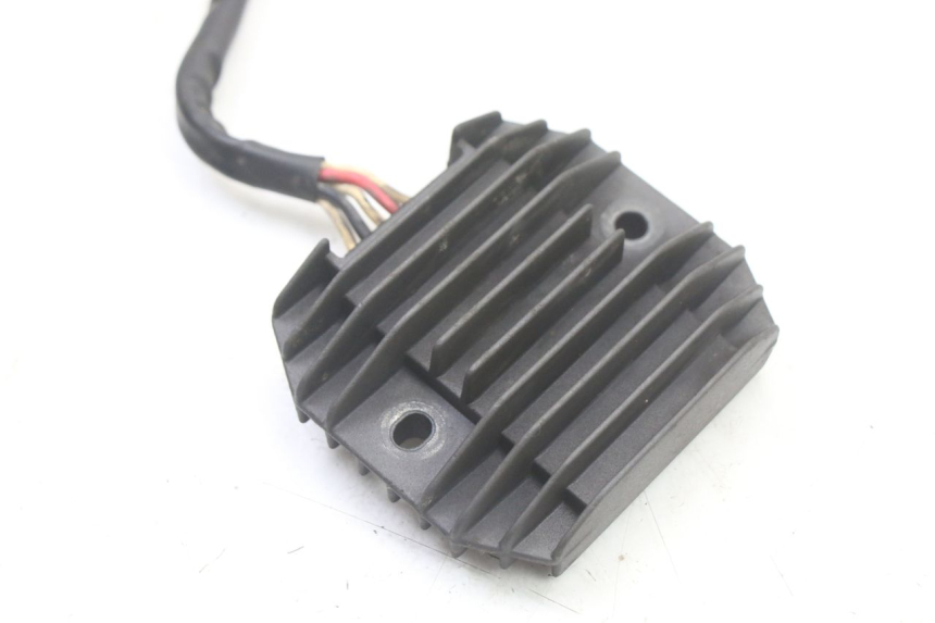 photo de SPANNUNGSREGLER YAMAHA FZS FAZER 600 (2001 - 2003)