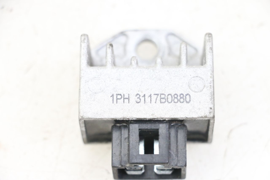 photo de REGLER LICHTMASCHINE YAMAHA NEO'S NEOS 2T EASY 50 (2013 - 2016)