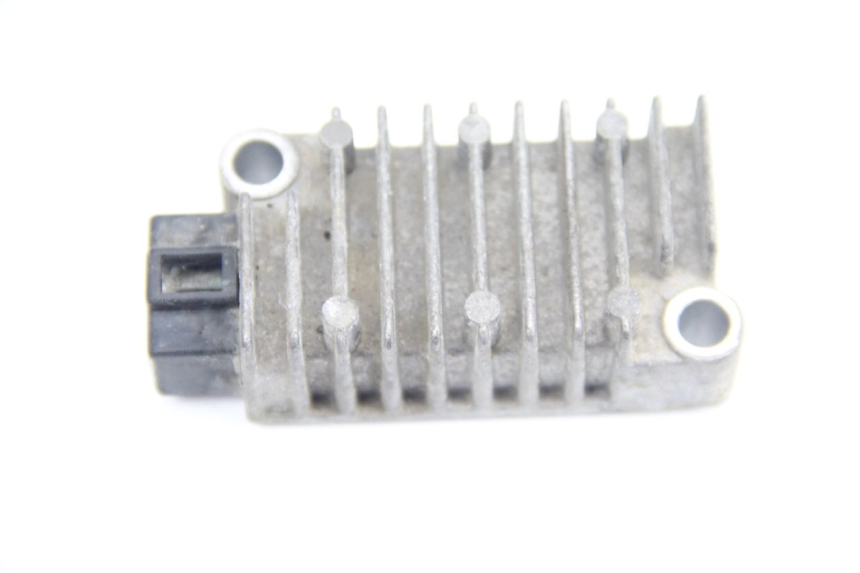 photo de REGLER LICHTMASCHINE YAMAHA TW 125 (1998 - 2002)
