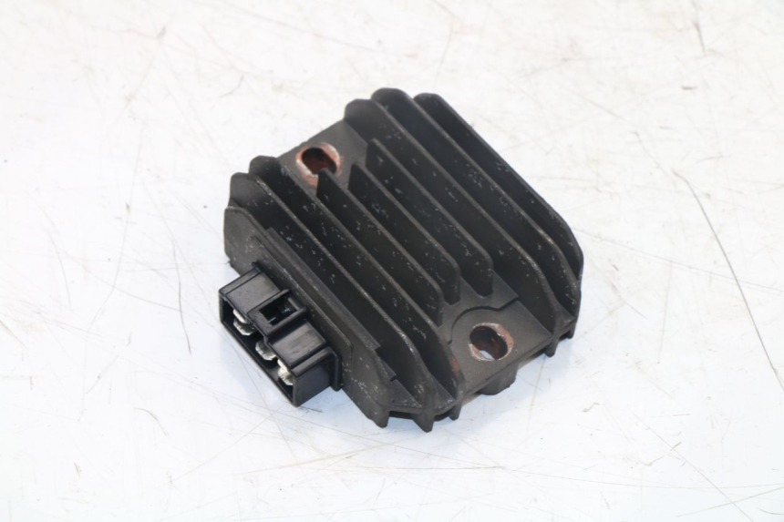 photo de LICHTMASCHINENREGLER YAMAHA YP MAJESTY 125 (2007 - 2010)