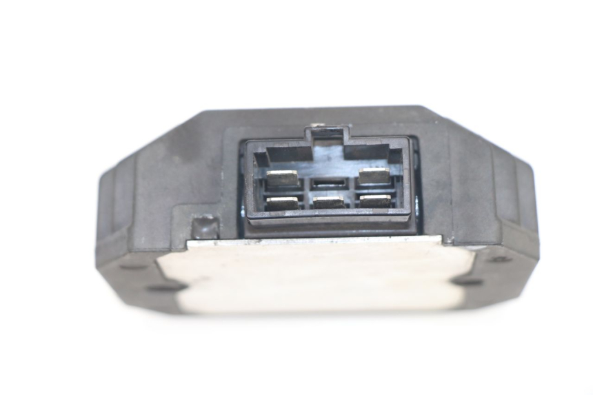 photo de REGLER LICHTMASCHINE YAMAHA YP T-MAX TMAX 530 (2017 - 2020)